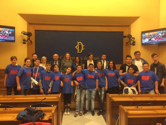Con i ragazzi della Famiglia di Maria di San Giovanni a Teduccio alla Camera dei Deputati